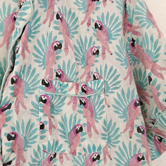Roberta Roller Rabbit Parrot Printed Pajama Button Up Shirt Size LG Women's - Picture 8 of 12